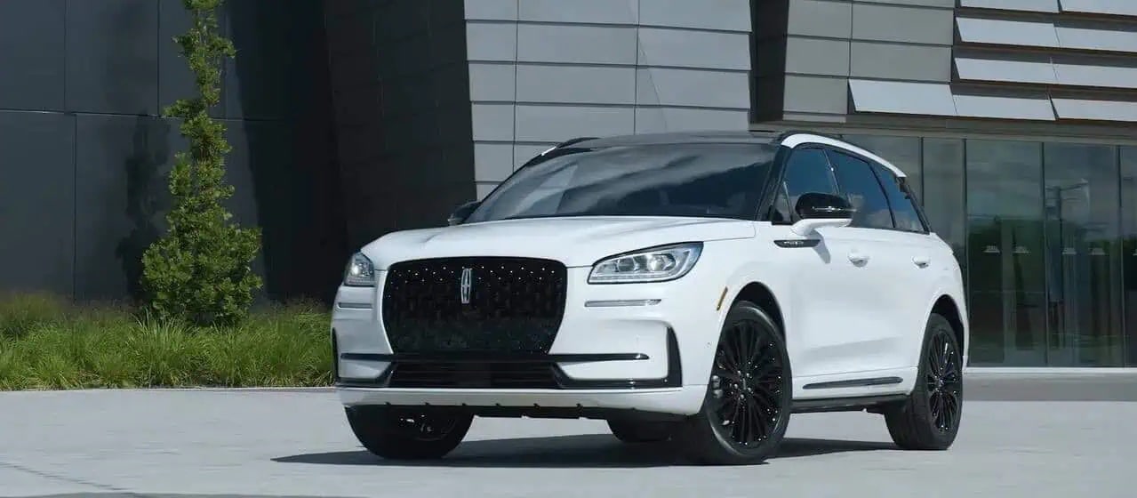 2025 White Lincoln Corsair