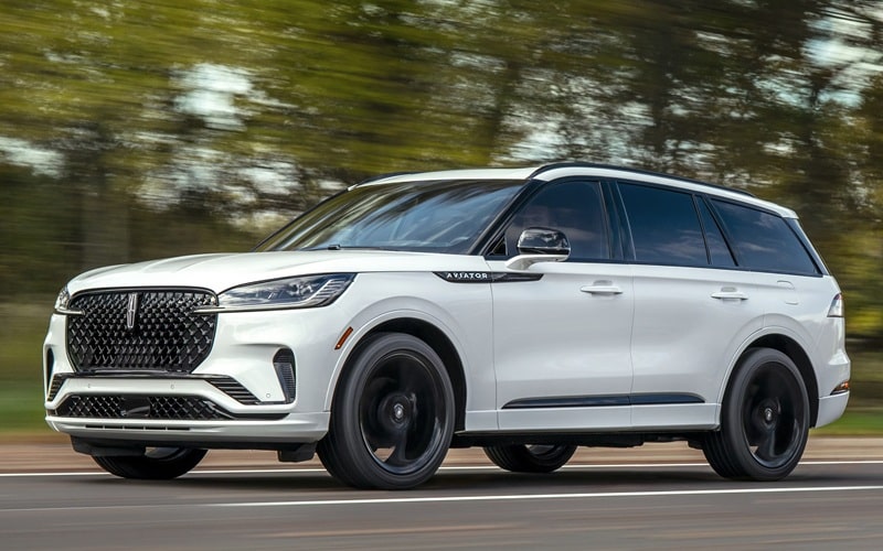 2026 White Lincoln Aviator